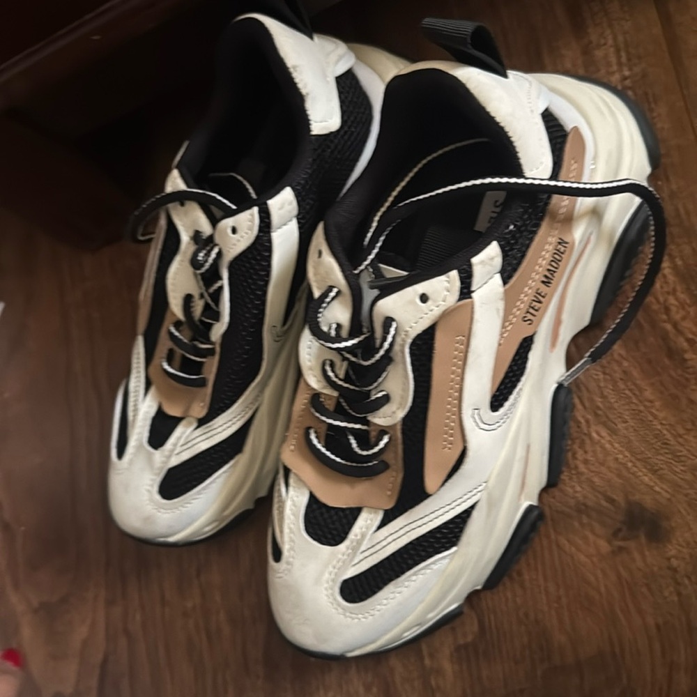 Steve Madden chunky sneakers